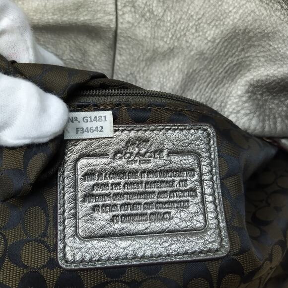 Coach Madison Phoebe Gray Leather 3 Compartments Shoulder Bag - Picture 12 of 16